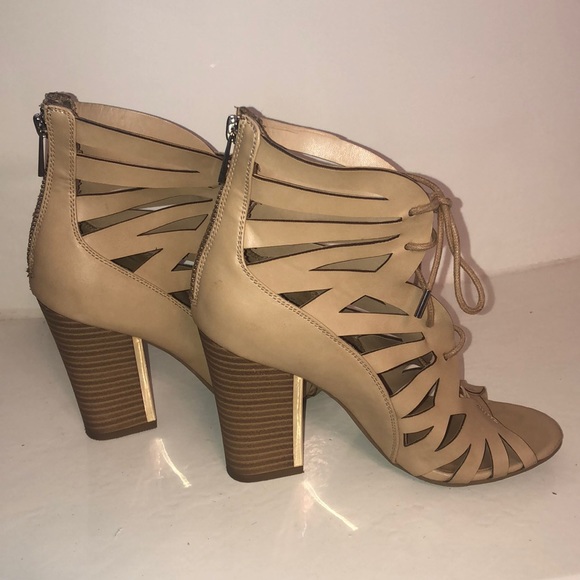 Call it Spring Cut Out Open Toe Geels - Picture 4 of 5